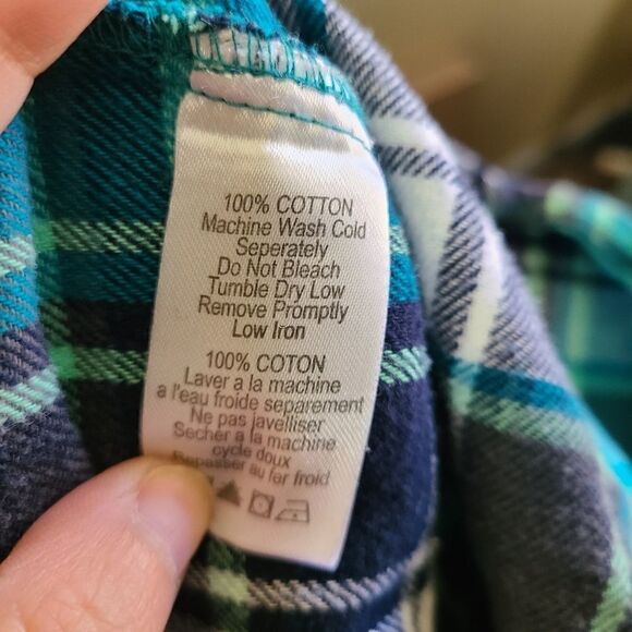 Legendary Whitetails Plaid Button Down - Picture 9 of 10